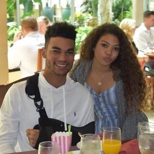 Meet your Posher, Derek